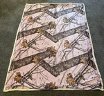 Mossy Oak Sherpa Throw Blanket Pink Camo 60 X47. Fixed Price $34.99.