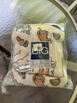 The Big One Oversized Super Soft Throw Dog Love 5'X6' Plush Blanket New. Fixed Price $35.00.