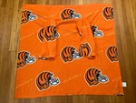 Northwest Company Nfl Cincinnati Bengals Comfy Throw Blanket W/ Sleeves Snuggie. Fixed Price $12.57.