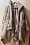 L.l.bean Cozy Sherpa Wearable Throw Blanket Shall Beige Soft Poncho. Fixed Price $55.00.