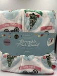 Envogue Christmas Reversible Plush Blanket Queen Feliz Navidad Noel. Fixed Price $20.00.