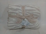 Barefoot Dreams BDHCC21341 Throw Blanket. Fixed Price $167.00.