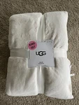 Ugg Novah King Fleece Blanket Snow White Bedding Comforter Reversible. Fixed Price $159.99.