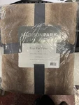 Madison Park Zuri Faux-fur Throw, 60" 70" New. Fixed Price $58.00.
