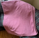 Cuddledown Pink 78 86 Queen Blanket Excellent Condition. Fixed Price $41.30.