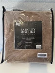 Badgley Mischka New York Faux Fur Flannel Throw Blanket Taupe Brown 50X60 Nib. Fixed Price $20.79.