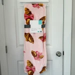 Deco Pink Bow Croissant Coquette Soft Plush Throw Blanket Nwt. Fixed Price $34.95.