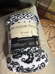 Suntex Microplush Throw Black White Abstract 50 60 Hundred Percent Polyester. Fixed Price $22.39.