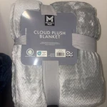 Member's Mark Oversized Cloud Touch Blanket, 106 X 94 In Soft Silver. Fixed Price $25.00.