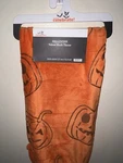 Way To Celebrate! Halloween Velvet Pumpkin Plush Throw Accent Soft Blanket. Fixed Price $17.99.