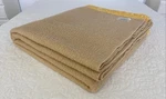 Aus Vintage Brown Cotton Back Lightweight Tufted Acrylic Fleece Queen Blanket. Fixed Price $70.97.