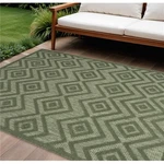 Homeroots 550188 6 X 9 Ft. Dark Green & Light Geometric Indoor Outdoo.... Fixed Price $146.48.