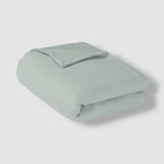 Madison Park Green Solid Liquid Lightweight Blanket Size Full/queen. Fixed Price $32.66.