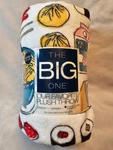 Street Food Chopsticks Boba Sushi 5X6' Oversized Throw Blanket The Big One New!. Fixed Price $19.99.