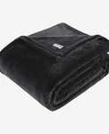 Kenneth Cole Reaction Solid Ultra Soft Plush Microfiber King Size Blanket Black. Fixed Price $26.60.