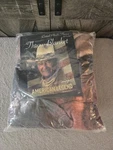 John Wayne American Legend Plush Gift Throw Blanket The Duke Western Movie. Fixed Price $19.99.