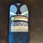 Season's Collection Down Alternative Blanket - Queen Blue Pattered 98" X 96". Fixed Price $40.00.