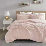 Intelligent Design Leena 3-PC. Reversible Blush King Shaggy Fur Duvet Cover Set. Fixed Price $49.99.