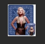 2007 Marilyn Monroe Vandor 50" X 60" Fleece Throw Tin New. Fixed Price $55.00.