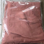 Calvin Klein Home 100% Cotton King Coral Coverlet Blanket BEDSPREAD-110X96-READ. Fixed Price $103.49.