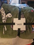 Vera Bradley Women's Outlet Fleece Essential Oversized Throw Blanket Dog Park. Fixed Price $35.99.