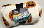 Pumpkin Printed Plush Throw Blanket 50X60 Hyde & Eek Jack Lantern Halloween. Fixed Price $21.83.