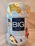 New Playful Cats Kohls The Big One- Plush Throw Blanket 5X6 Ft. Fixed Price $22.95.