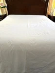 Matteo Los Angeles King Nap Duvet Cover 100% Cotton Percale White $425 Msrp. Fixed Price $210.00.