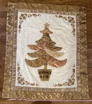 Quilted Throw Glisten Cracker Barrel Christmas Tree Wall Decor Cream Gold 50X60. Fixed Price $39.00.