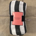 Victoria's Secret Multicolor Striped Cotton Lightweight Beach Blanket One Size. Fixed Price $19.99.