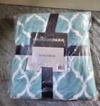Madison Park Plush Throw Blanket Teal White Fleece Nwt Sealed Package New 60X70. Fixed Price $18.95.