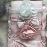 Ava Olivia 30 X 40 Baby Girl Blanket And Head Wrap Set Floral/new. Fixed Price $10.00.