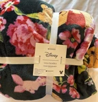 Vera Bradley X Winnie The Pooh Springtime Floral 100 Plush Throw Blanket 2026. Fixed Price $180.00.