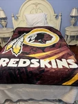 Washington Redskins Northwest Fleece 60X80 Royal Plush Raschel Blanket Euc (ls). Fixed Price $50.00.