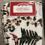 Holiday Time Super Soft Plush Throw Gnome / Multi - 50"X60" New. Fixed Price $12.00.