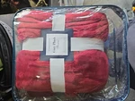 Charter Club Ultra Plush Throw 50 X 70. Fixed Price $18.00.