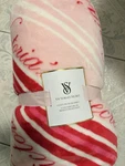 Victoria's Secret Cozy Plush Pink & White Heart Striped Blanket New. Fixed Price $30.00.