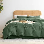 Ventidora Green 3 Piece Duvet Cover Set Queen Assorted Sizes , Colors. Fixed Price $60.92.