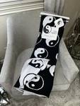 Nwt Wing Yang Peace Design Feather Yarn Knit Thow Blanket. Fixed Price $55.00.
