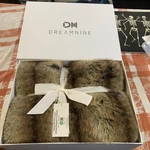 Dreamnine Ultimate Gorgeous Fur Blanket-throw Size 50BY 60 Inchies New Open Box!. Fixed Price $69.95.