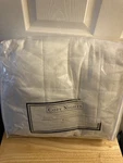 New Cozy Nights Grand Collection White Down Alternative King Blanket. Fixed Price $32.89.