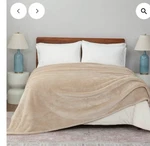 Berkshire Luxeloft Blankets - Queen Size. Fixed Price $35.00.
