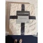 Madison Park Ivory Cotton Throw Blanket Tufted Chenille Floral New. Fixed Price $20.00.