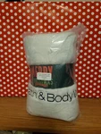 Bath And Body Works Coziest Throw Blanket 50 X 60 Inches. Fixed Price $55.95.