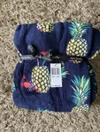 Vera Bradley Super Soft Fleece Pineapple Throw Blanket Toucan Party 50X80 Nwt. Fixed Price $25.00.