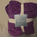 Wayland Square Embossed Polyester Plush Blanket Luxurious Comfort 90" Purple. Fixed Price $29.99.