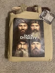 Duck Dynasty Throw And Tote Set New With Tags. Fixed Price $17.99.