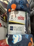 Disney's Mickey Mouse The Big One Oversized Plush Throw 5'X6' Nwt New Soft. Fixed Price $29.99.