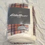 Eddie Bauer Edgewood Plaid Flannel Sherpa Throw Blanket 50 X 60 In. Fixed Price $25.00.