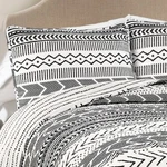 New! Lush Decor Hygge Geo Cotton Reversible 3 Piece Quilt Set. Full/queen $250. Fixed Price $59.99.